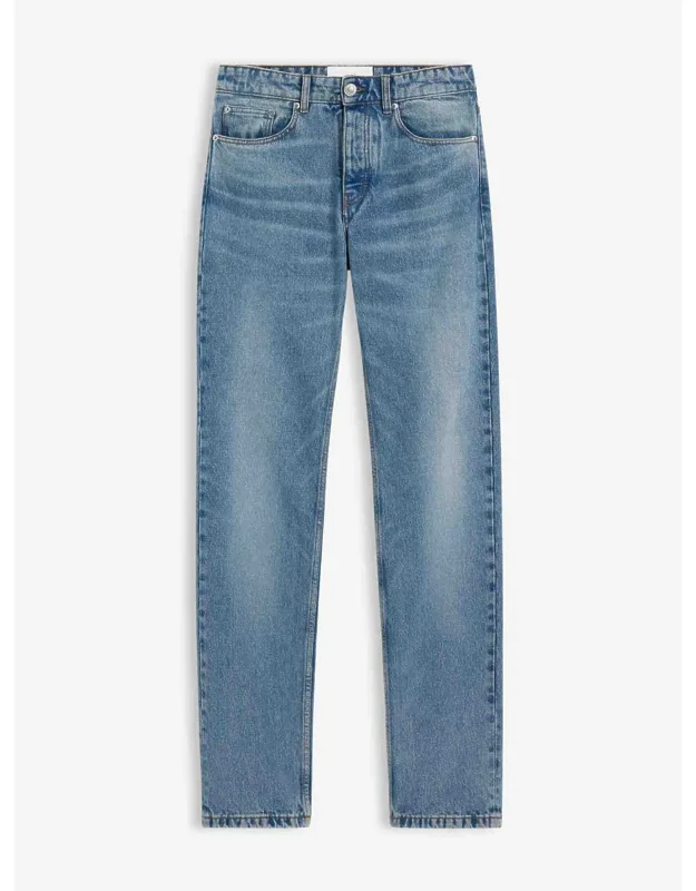 Straight Jeans