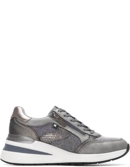 144629 Round Toe Sneakers - Cute And Comfortable