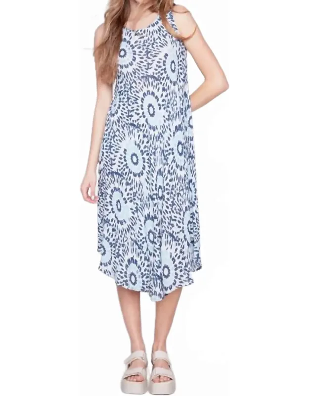 Printed Sleeveless Flare Dress