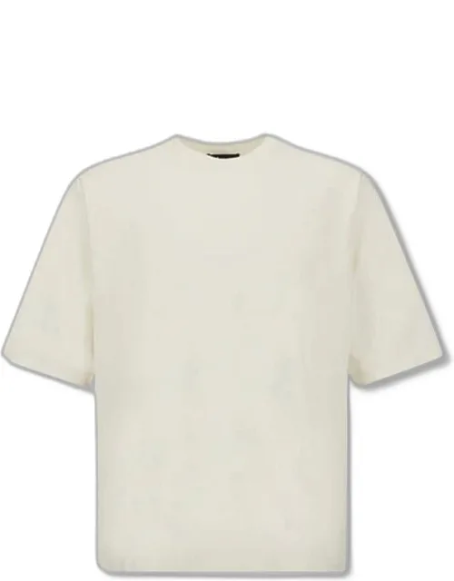 Plain T-shirt