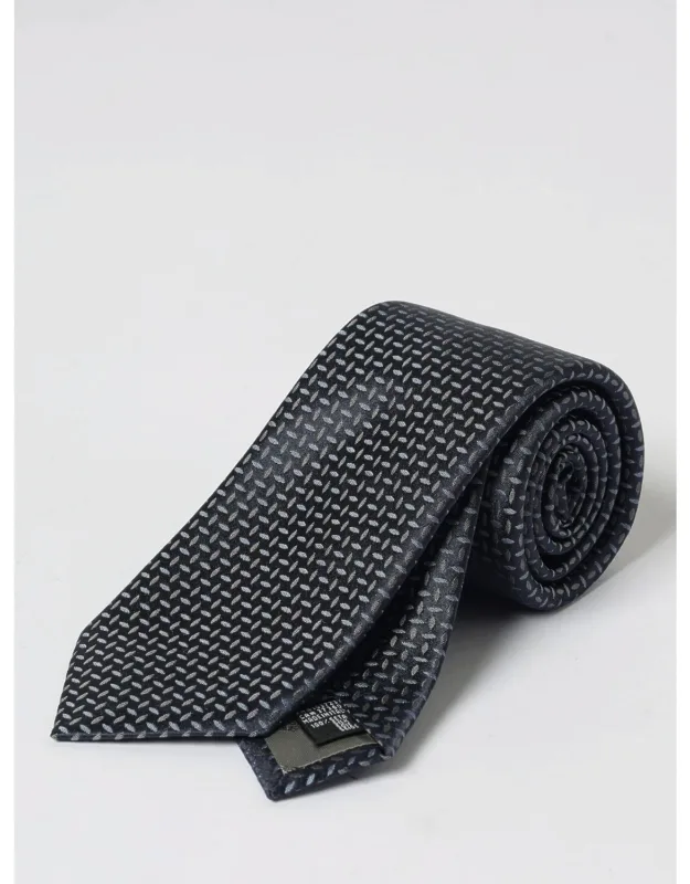Tie