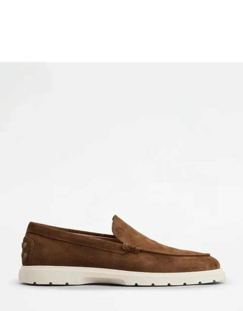 Flat Shoes With Rubber Sole And Iconic Rubber Studs
