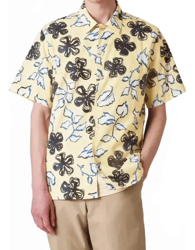 Yukka Print Short Sleeve Shirt