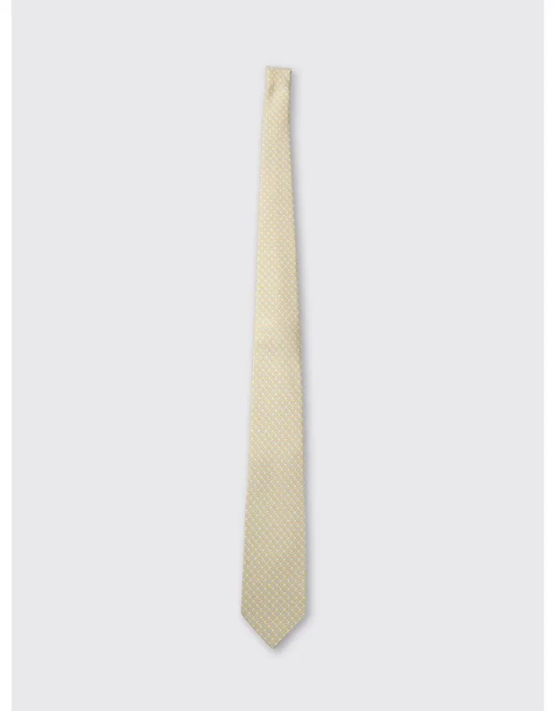 Tie