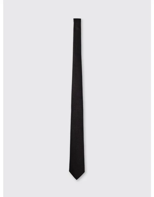 Tie