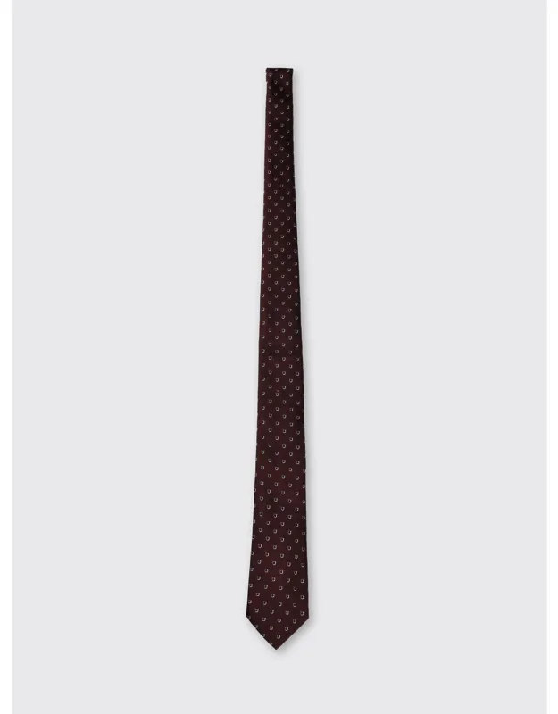 Tie