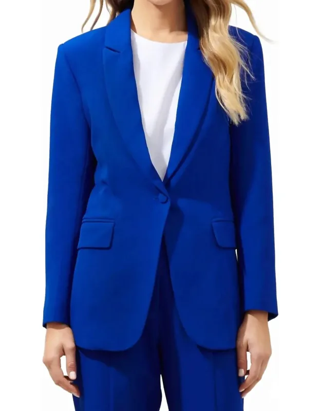 Fitted Notch Lapel Blazer