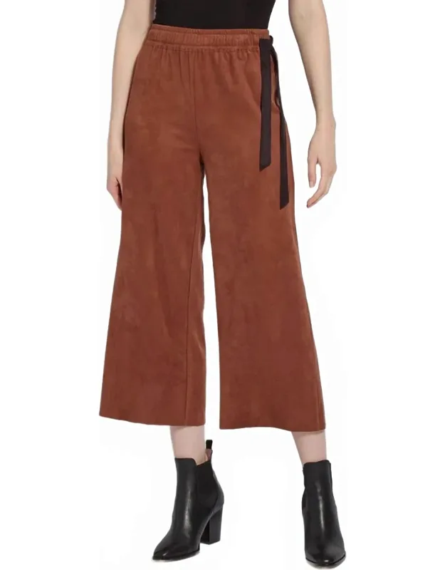 Gathered Waist Ankle Pants