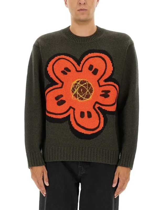 Sweater With "boke Flower"