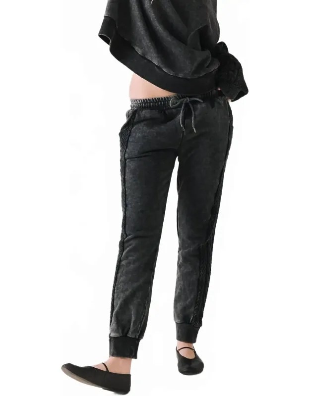 Classic Fleece Bay Joggers