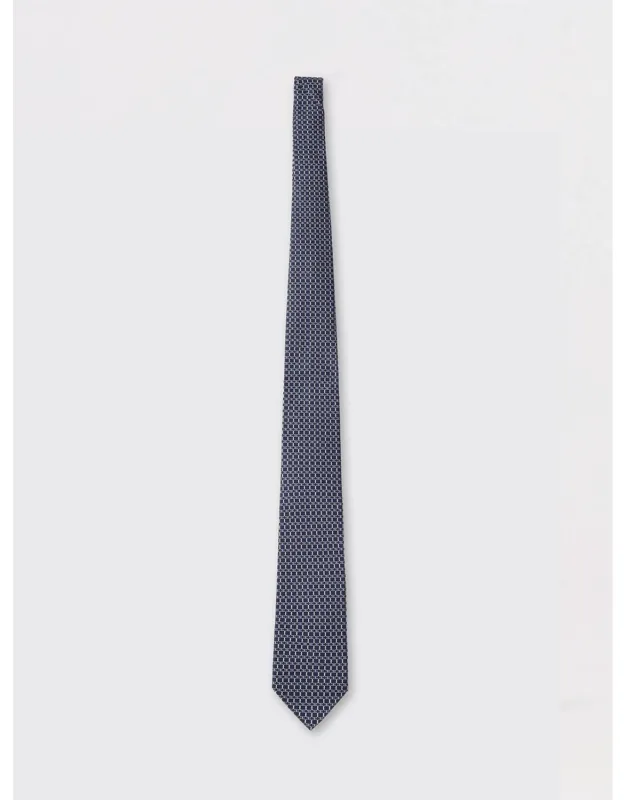 Tie