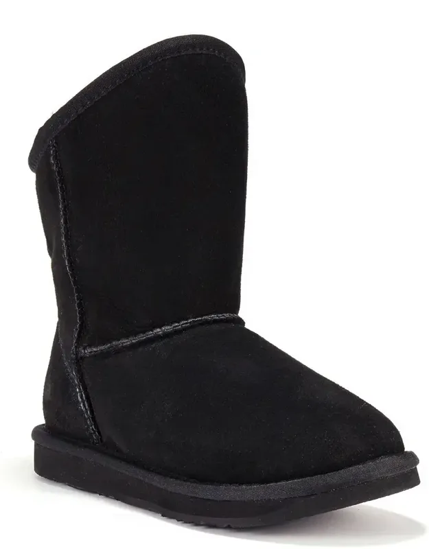 Cosy Short Sheepskin Boots