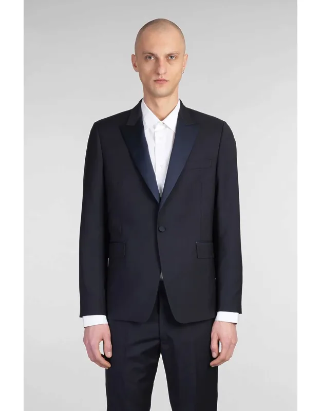 Suit