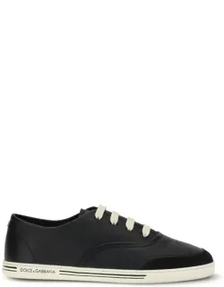 Sneakers It