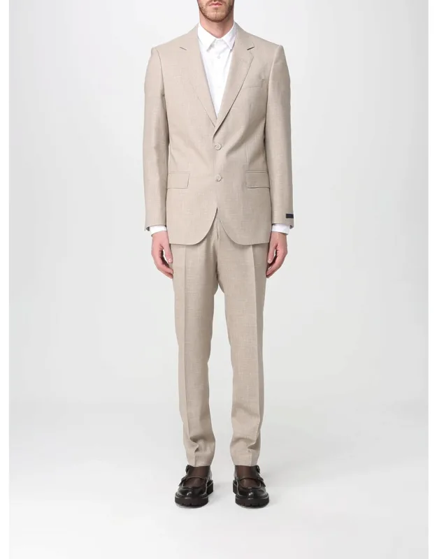 Suit