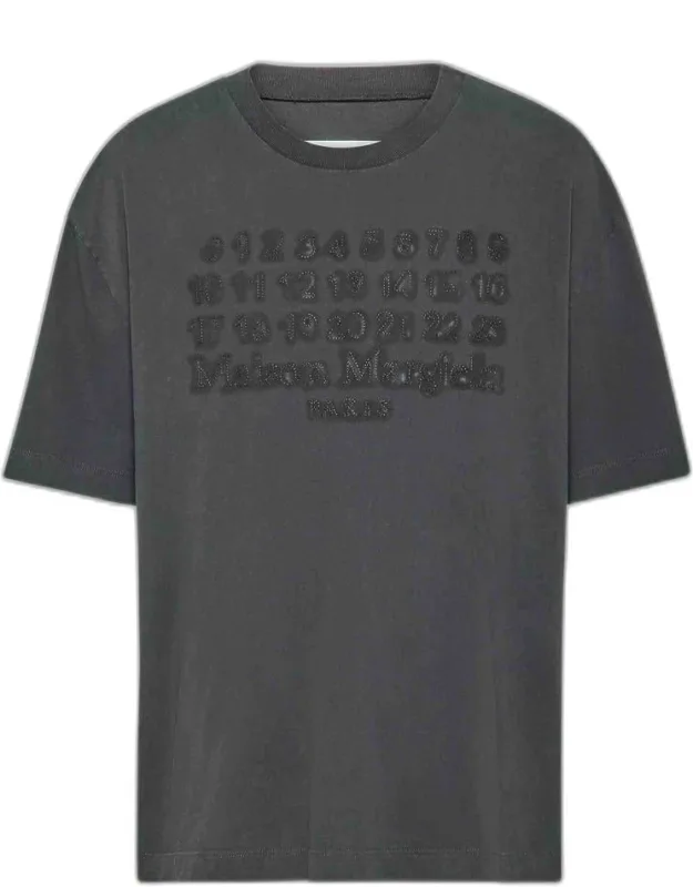 Round Neck T-shirt