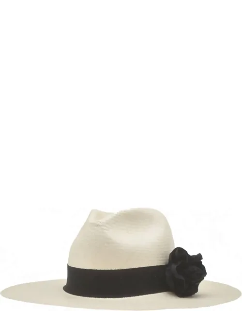 Sabine Hat