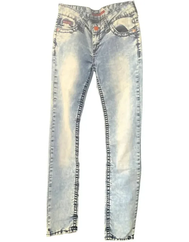 Retro-inspired Vintage Jeans