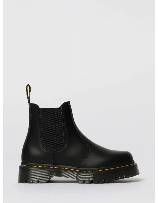 _flat Ankle Boot With A Sleek Design_