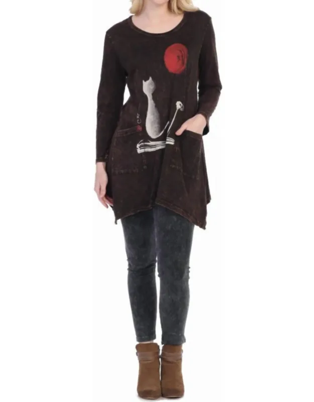 Sun And Cat Mineral Washed Top