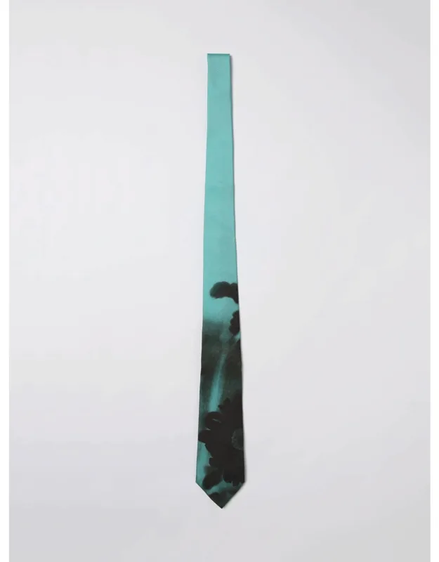 Tie