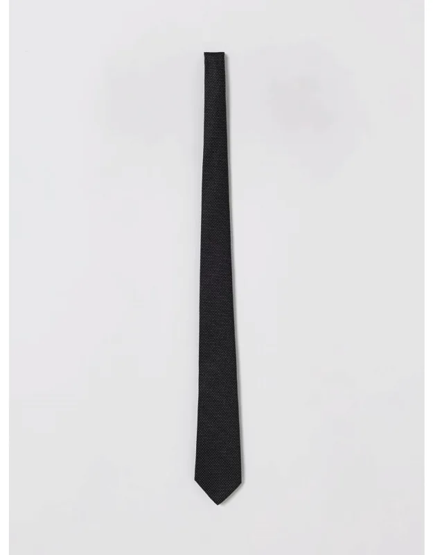 Tie Black