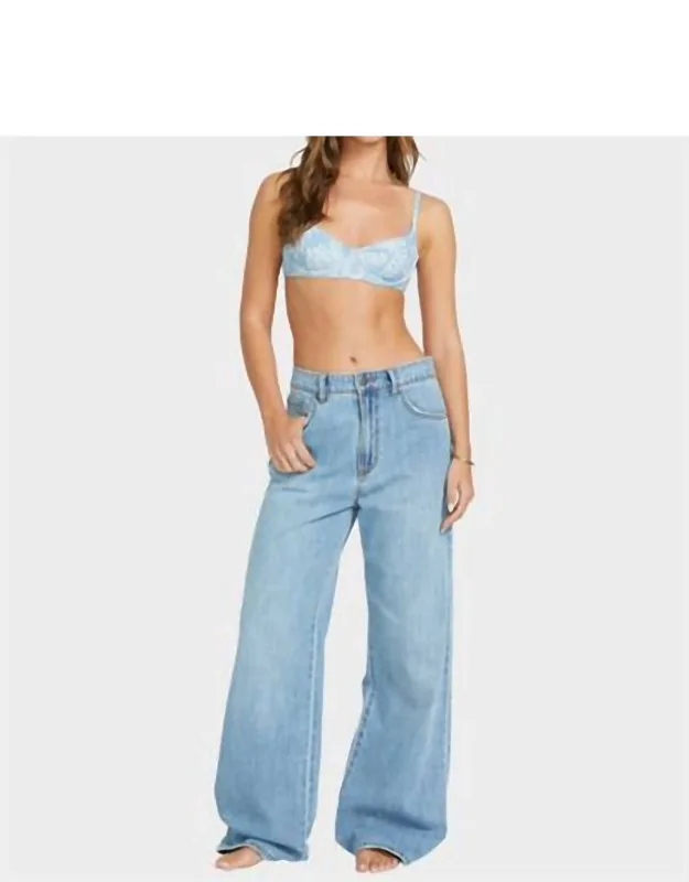 Washed By The Sun Denim Jeans