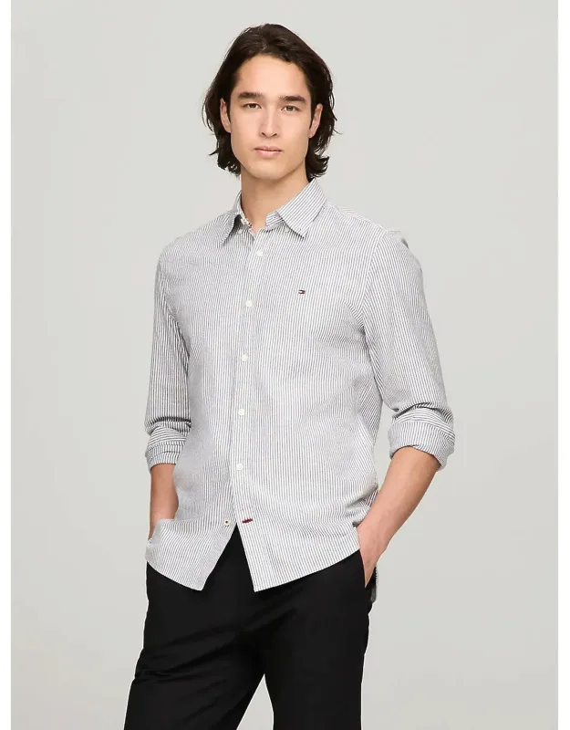 Oxford Shirt With Stretch And Subtle Branding