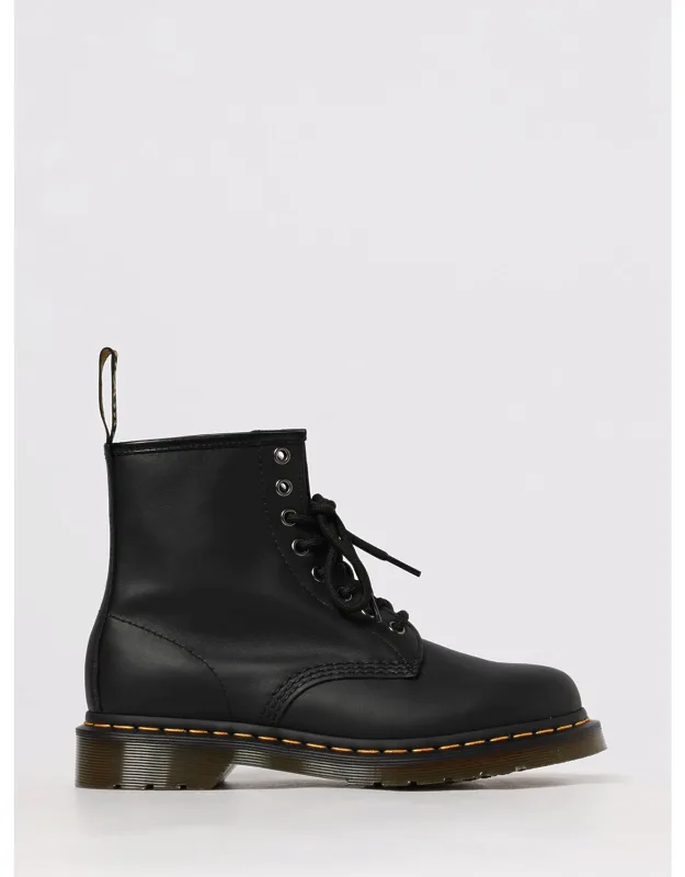 _flat Ankle Boot With Durable Sole_