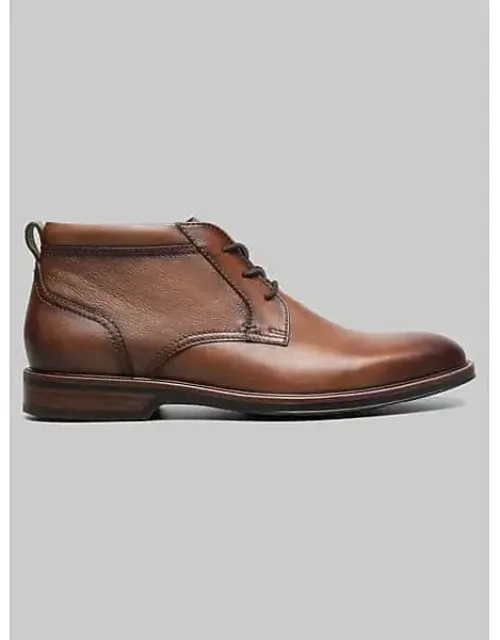 Traveler Plain Toe Chukka Boots