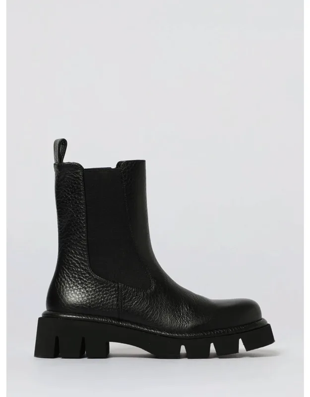 Flat Ankle Boots