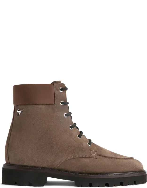 Zheno Boots