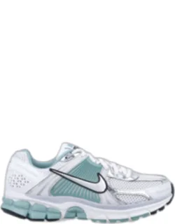 Sneakers Color Green