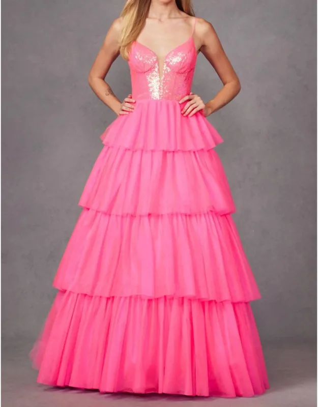 Sleeveless A-line Ruffled Prom Dress