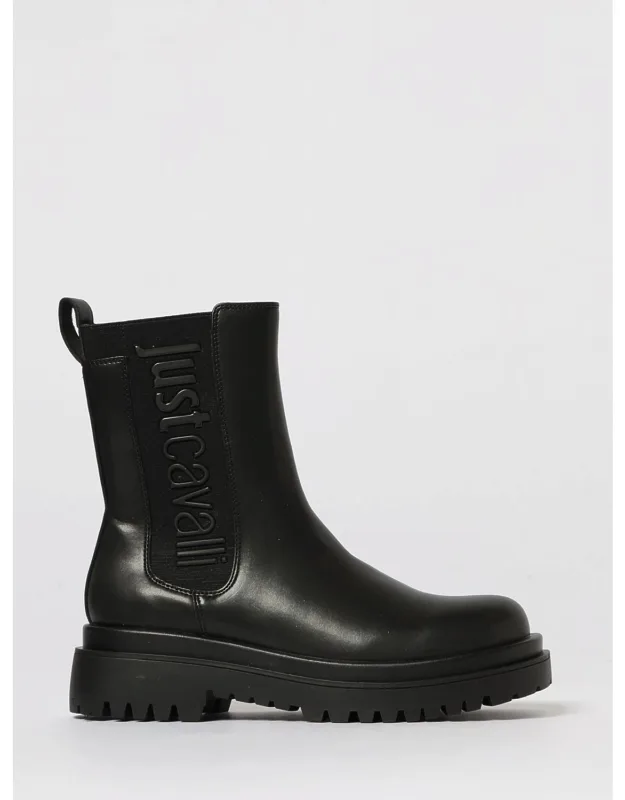 _flat Ankle Boot With Unique Design_