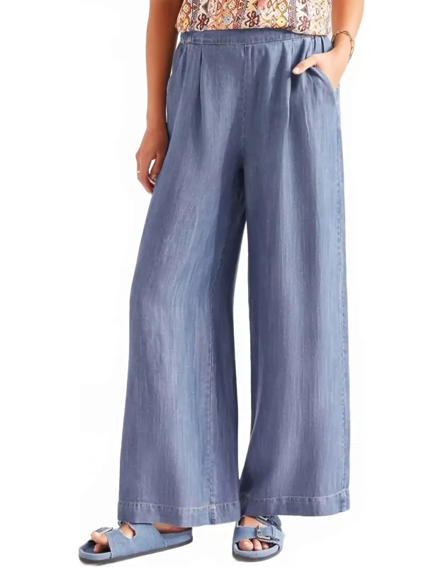 Flowy Pull On Wide Leg Pants