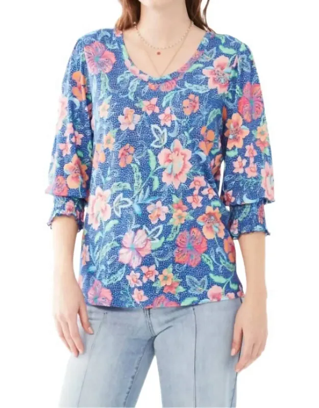 Neck Top