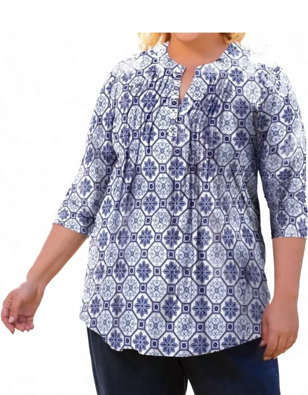 Printed Pleated 3/4 Sleeve Mandarin Collar Tunic Top