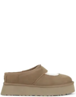 Slippers With Round Toe And Slip-on Style