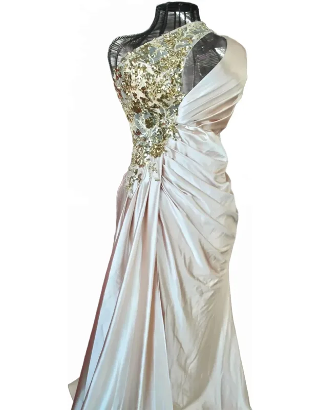 Showpiece Dress