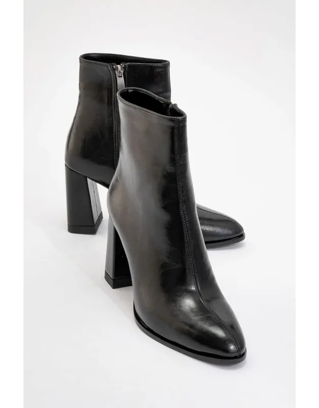 High Heel Boots