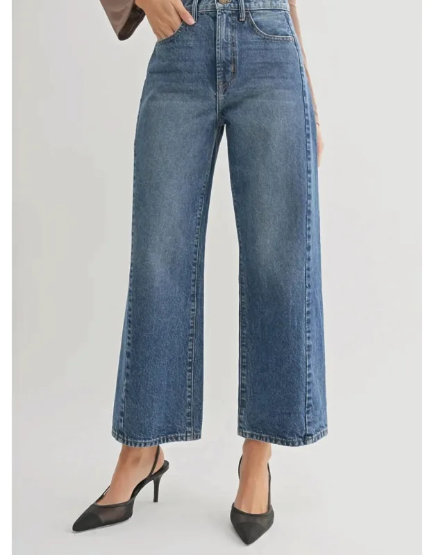 Twist Barrel Leg Jeans