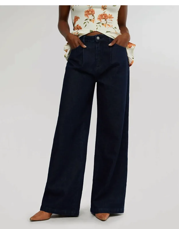 Highrise Pleated Wide Leg Jeans
