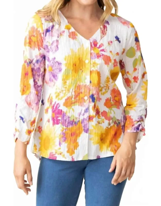 Crinkle Cotton V-neck Top