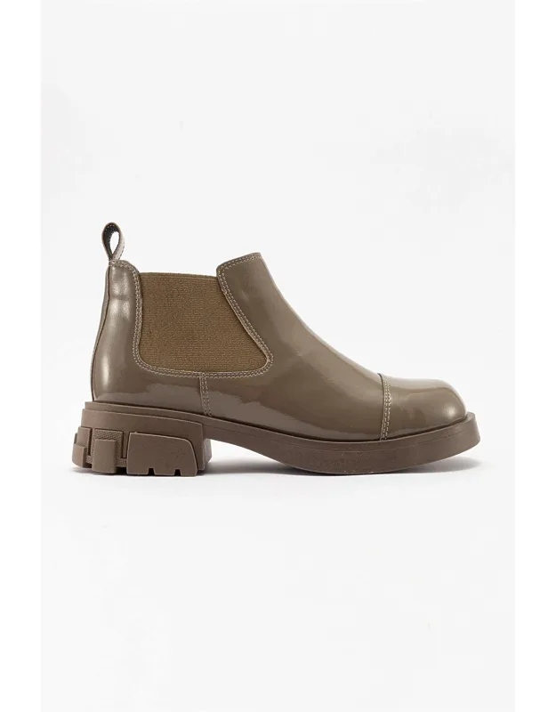 Cafune Patent Platform Boot
