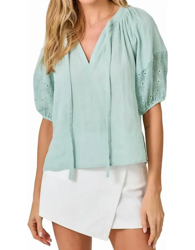 Front Tie Top