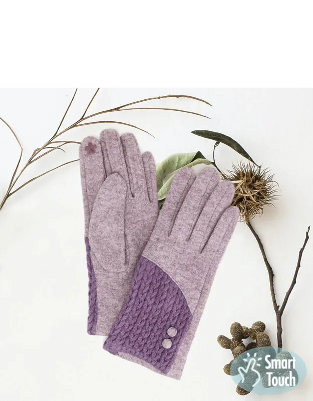 Cable Detailed Button Touch Smart Gloves