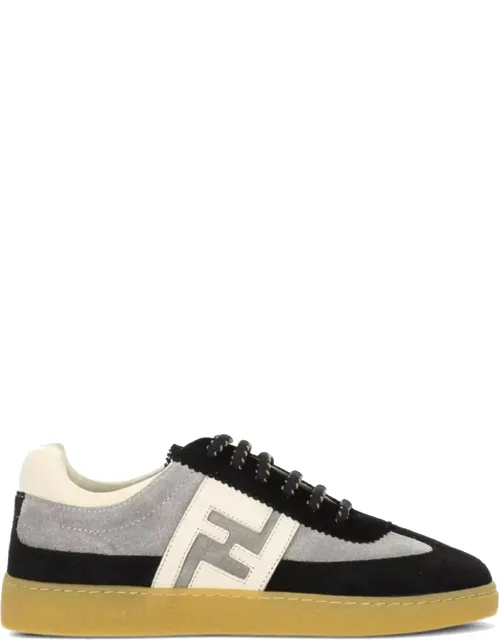 Sneakers With Logo