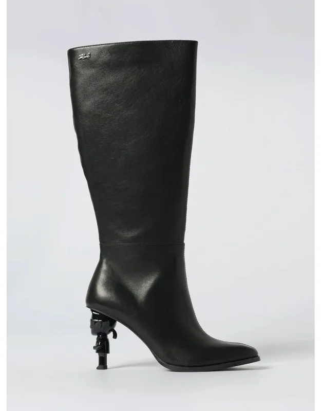 _flat Ankle Boot With Unique Design_