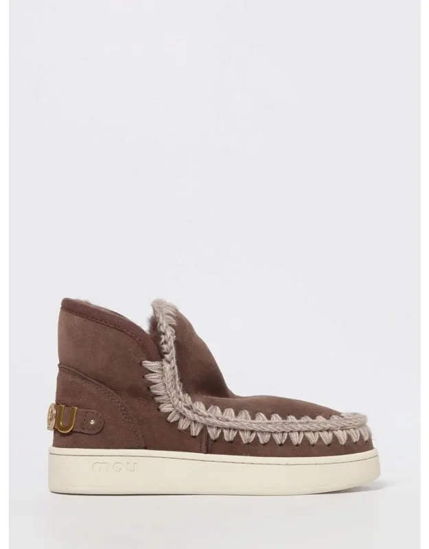 _flat Ankle Boot With Unique Design_